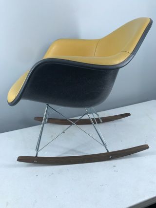 1x - - YELLOW - HERMAN MILLER - Vintage Chair - Eames Shell - ROCKER 5