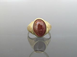 Vintage 18k Solid Yellow Gold Oval Dark Red Jadeite Jade Money Coin Ring Size 5