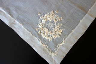 Antique Lace - Fine Handkerchief W/amazing Three Dimensional Whitework,  Birds