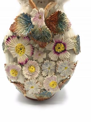 Antique Sand Vase Majolica,  Victorian Cream Wild Flowers Pottery Vase 10