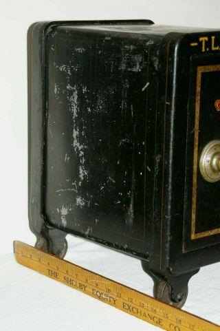 ANTIQUE SMALL PERSONAL SAFE VICTOR THE QUEEN COMBINATION SAFE EARLY 1900S 8