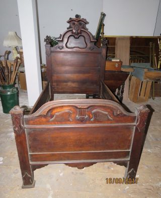 Rare Victorian Childs Bed Walnut Renaissance Revival