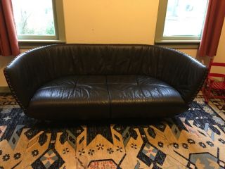 de sede of Switzerland sofa - black rounded leather - - 6x3x2.  5 2