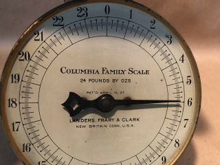 VTG COLUMBIA FAMILY SCALE LANDERS,  FRARY & CLARK,  BRITAIN,  CT USA 24 LBS 9