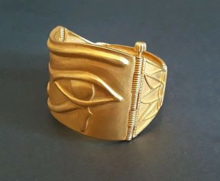 King Tut MMA 1976,  Golden Eye of Horus Bracelet 2