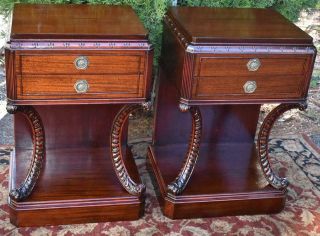 1930s English Regency Red Mahogany Bedside end tables / nightstands 2