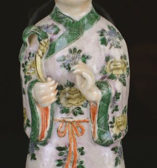 A VERY FINE 18TH / 19TH CENTURY CHINESE PORCELAIN FIGURE 4
