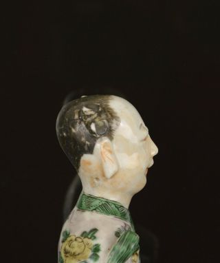A VERY FINE 18TH / 19TH CENTURY CHINESE PORCELAIN FIGURE 9