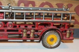LARGE VINTAGE 1930 ' s 525 HUBLEY CAST IRON LADDER FIRE TRUCK with DRIVER 3