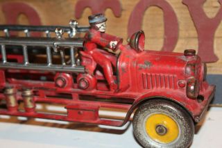 LARGE VINTAGE 1930 ' s 525 HUBLEY CAST IRON LADDER FIRE TRUCK with DRIVER 5