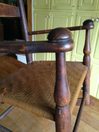 Antique Child ' s SHAKER 0 Rocking Chair Primitive with Arms 10