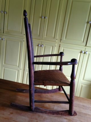 Antique Child ' s SHAKER 0 Rocking Chair Primitive with Arms 4