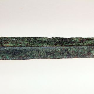 SCARCE - Assyrian Bronze Sword Decorated with faces Circa 2000 - 600 BC - 702mm 7