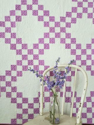Sweetheart Cottage Vintage Orchid Purple & White Irish Chain Quilt 77x68