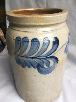 RARE 1 GAL PA STONEWARE TABLE TOP JAR / CHURN W/ 3 Cobalt Florals NR 5