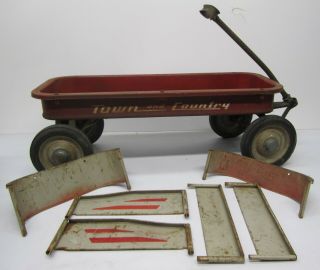 Vtg Radio Flyer Town and Country Radio Line W/ Metal Sideboard Wagon Pull Toy 7