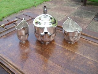 Sterling Silver 3 Piece Tea Set by Wm Hutton,  London 1900.  848 gms,  Not scrap. 6