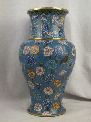 19TH C CHINESE GILT CLOISONNE BLUE FLORAL BUTTERFLY VASE 5