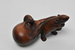 Meiji Period Wooden Mouse Rat With Bag Netsuke 玉山 Sign Japanese Antique Ojime