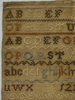 SMALL EARLY 19TH CENTURY ALPHABET & TRIPLE CROWN SAMPLER BY ANN FIELD - 1825 4