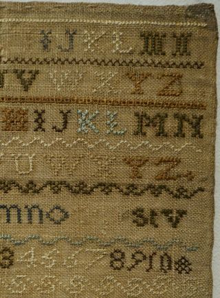 SMALL EARLY 19TH CENTURY ALPHABET & TRIPLE CROWN SAMPLER BY ANN FIELD - 1825 5