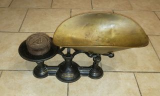 Vintage Henry Troemner Cast Iron Scale Model No 3 W/ 4 Lb.  Weight 6 Lb Capacity