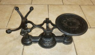 Vintage Henry Troemner Cast Iron Scale Model No 3 w/ 4 lb.  Weight 6 Lb Capacity 5