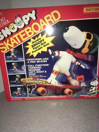 Vintage Skateboarder Snoopy 1987 MATCHBOX R/C Skateboard Peanuts 2