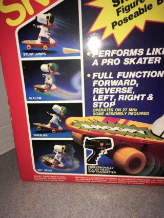 Vintage Skateboarder Snoopy 1987 MATCHBOX R/C Skateboard Peanuts 3