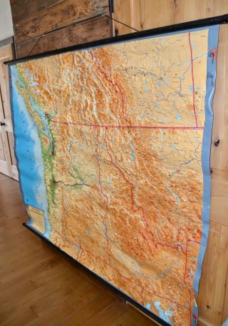 VTG GEO - INSTITUT 3D Large Scale Relief School Map Pacific Northwest GMBH Co.  5x6 7