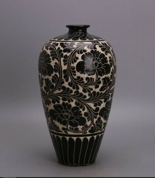 Black Glaze Carved Plum Vase In Cizhou Kiln Of Song Dynasty S418