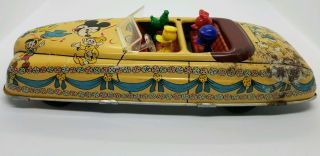 Antique RARE 1940 ' s MARX TIN DISNEY MICKEY MOUSE AND FRIENDS WIND - UP PARADE CAR 6