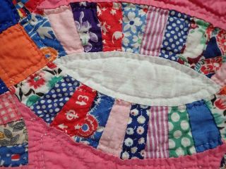 SO PRETTY Vintage 30s Pink Blue Orange Wedding Ring QUILT 81X71 Small Scale 11