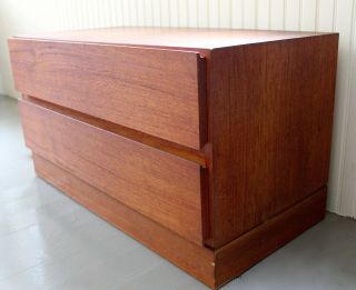 Mid Century Modern Danish Arne Iversen Vinde Mobelfabrik Cabinet Teak Dresser