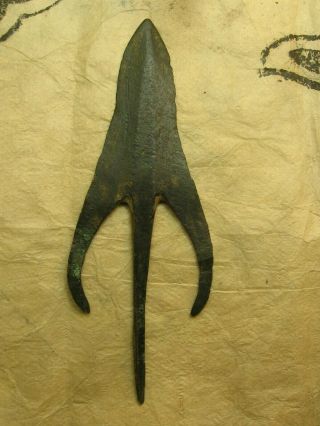 800 - 1200 B.  C.  4 1/2 In.  Luristan Bronze Arrow W Patina And Full Barbs