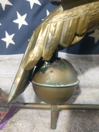 VINTAGE COPPER EAGLE WEATHERVANE WITH SPHERES AND DIRECTIONALS. 3