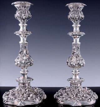 GORGEOUS LARGE PAIR VICTORIAN BARKER ELLIS REPOUSSE SILVER PLATE CANDLESTICKS 3