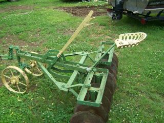 ANTIQUE HORSE DRAWN DISC HARROW WITH CAST IRON SEAT SAY STODDARD GREEN & YELLOW 5