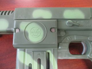 VINTAGE MARX PLASTIC PULL BACK BOLT ACTION TOMMY MACHINE GUN CAMO & BOX 6