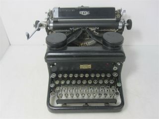 Antique 1930s Royal Typewriter Khm1952500