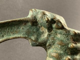 RARE ANCIENT LURISTAN BRONZE AXE HEAD DEPICTING BEAST HEAD - CIRCA 1200 - 800BCE 10