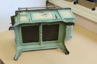 Antique Vindex Cast Iron Toy Stove - Cream & Green Paint 7