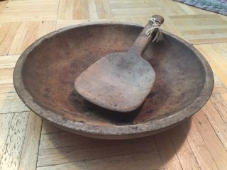Early 19th Century Dry Surface Maple Bowl W Tiger Maple Scoop Good Country Prim