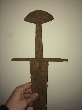 Oakeshott ' s Viking sword Type X cca 1000 - 1100 knightly 8
