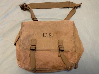 World War 2 M - 1936 Musette Bag W/carrying Strap.  Dated 1943.  Good Cond.