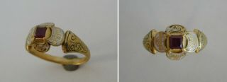 Renaissance enameled gold ring with ruby 5