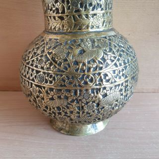 41 Old Antique Islamic / Ottoman / Persian Copper Bronze Vase Animals Engraving 7