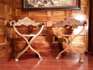 Pair Vtg Italian Savonarola Style Wood Carved Renaissance Folding X Chairs Lawn
