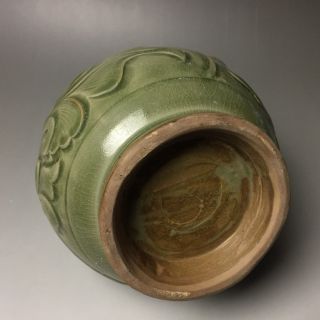 Rare Chinese porcelain Yaozhou kiln green glaze flower design pot 12