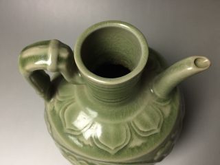 Rare Chinese porcelain Yaozhou kiln green glaze flower design pot 5